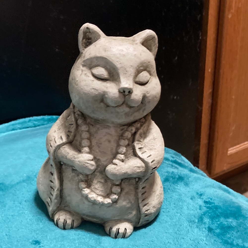Gray Cat Figurine with Beaded Necklace